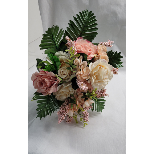 Bridesmaid  Assorted Pink  Artificial 8 Roses Bouquet