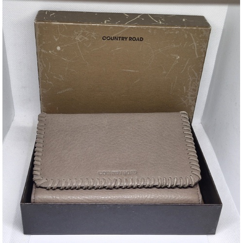 COUNTRY ROAD 17CM TRIFOLD FLAPOVER PURSE INSIDE ZIP SOFT LEATHER (BARLEY) 2555